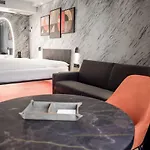 בית הארחה Adv - Exclusive 3*