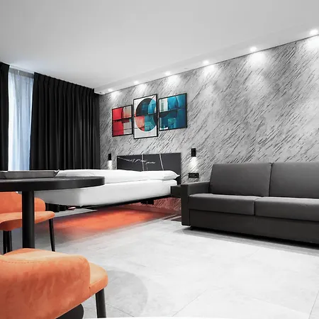 Adv - Exclusive 博尔扎诺