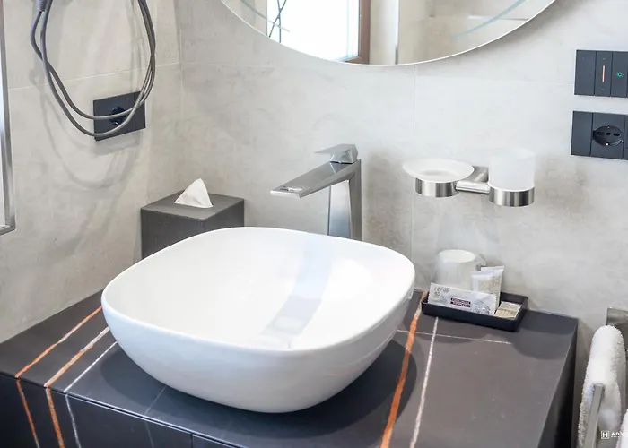 Adv - Exclusive 4* Bolzano