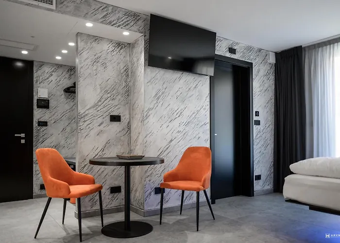 Adv - Exclusive 4* Bozen