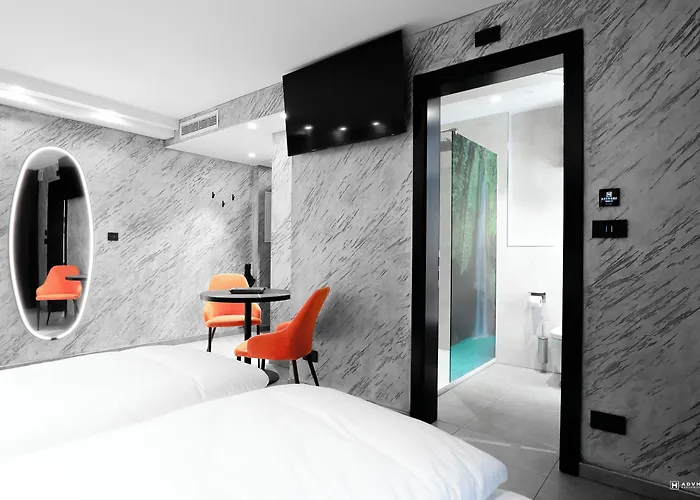 Adv - Exclusive 博尔扎诺